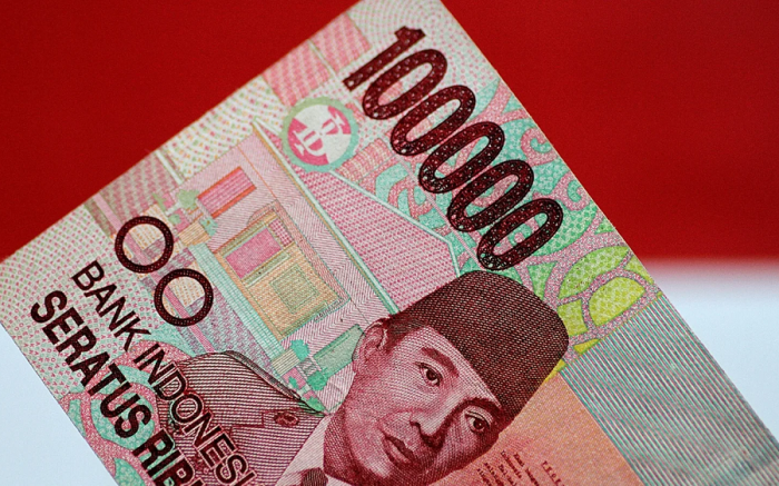 Currency indonesia notes rupiah bank alamy